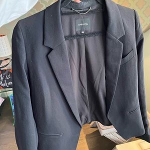Aritzia Babaton blazer